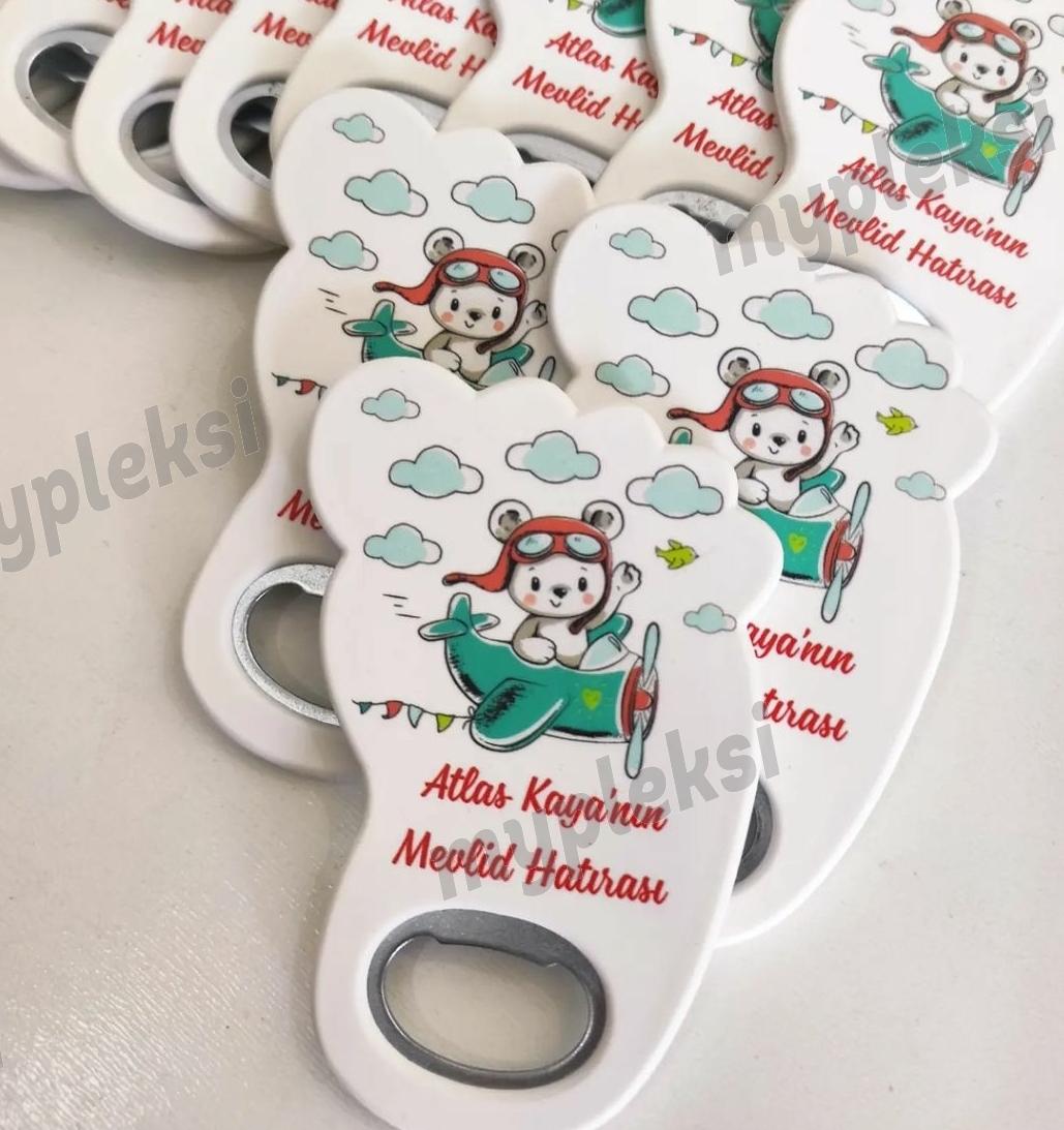 İsme Özel Bebek Ayağı Açacak Magnet- Uçak Doğum Günü Magneti - Pilot Bebek Açacak Magnet