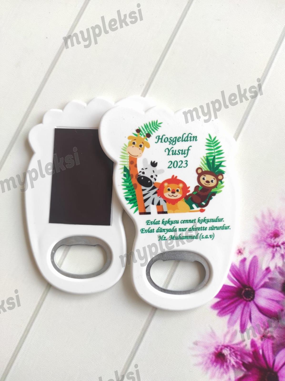 İsme Özel Bebek Ayağı Açacak Magnet-Safari  Doğum Günü Magneti 