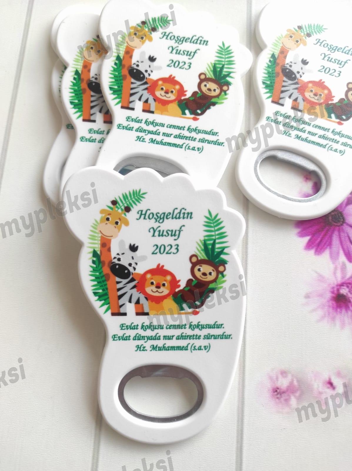 İsme Özel Bebek Ayağı Açacak Magnet-Safari  Doğum Günü Magneti 