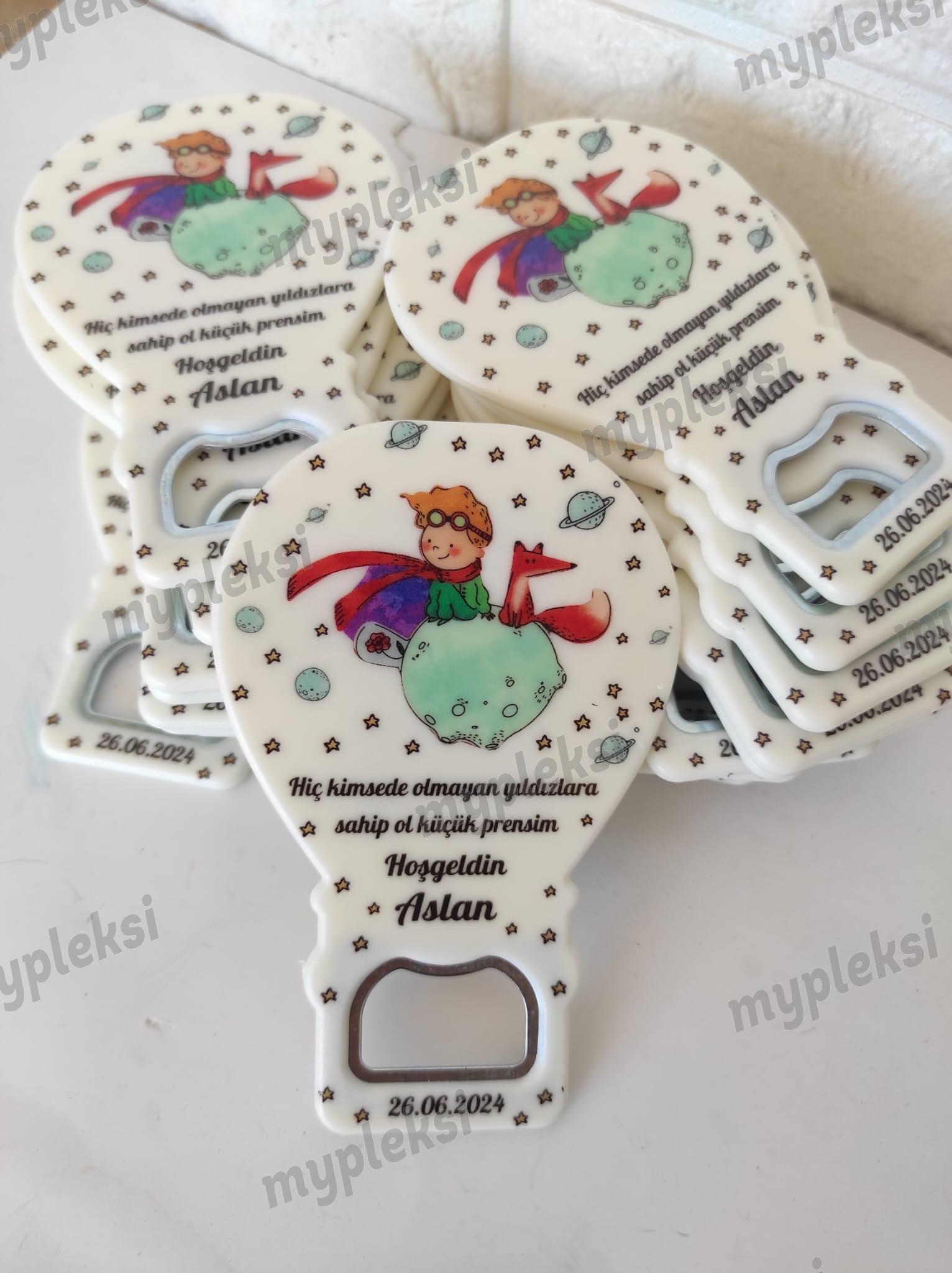Küçük Prens Konsept Balon Açacak Magnet