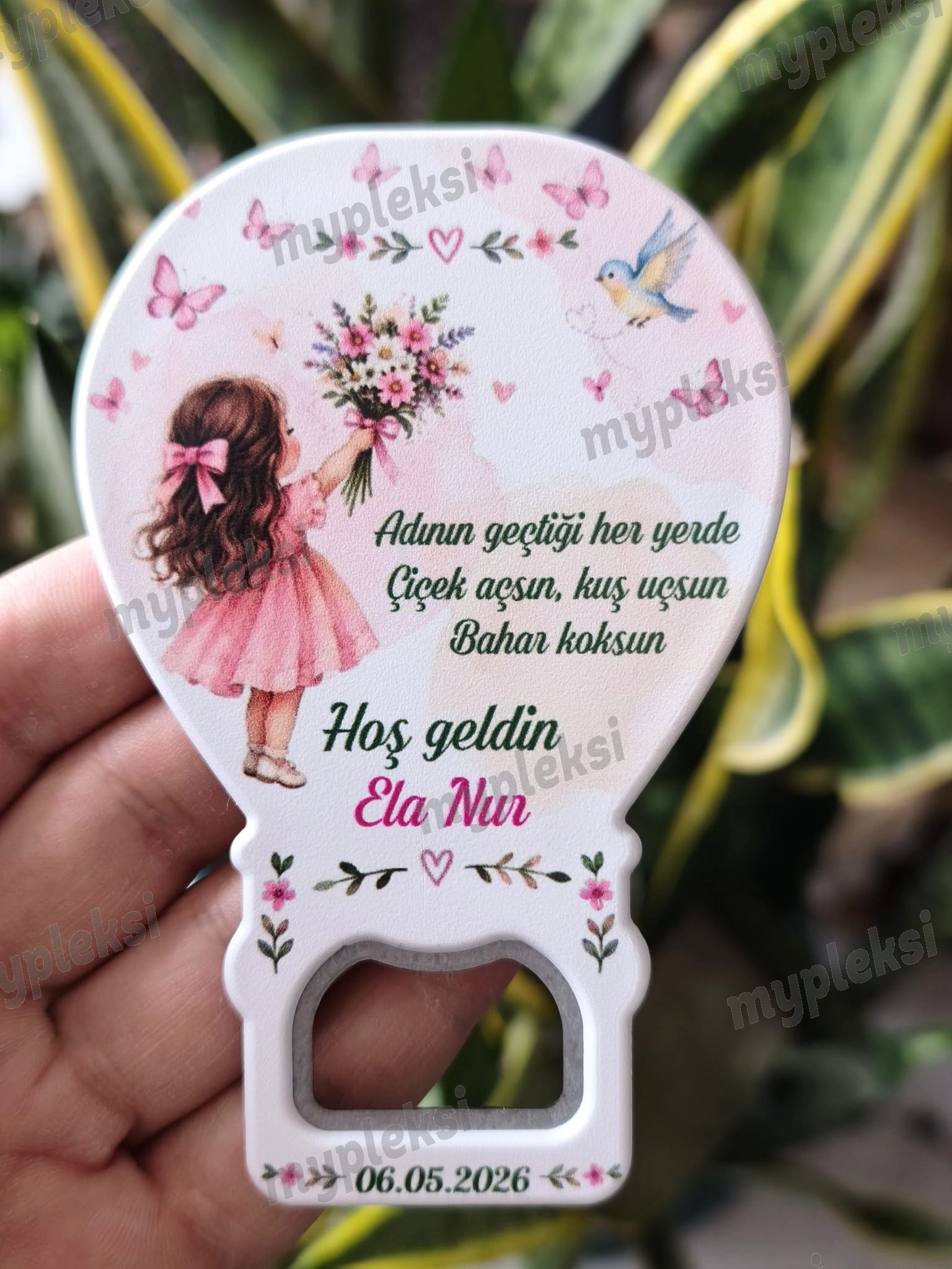 İsme Özel Kız Bebek Doğum Günü Magneti, Kız Bebek Magneti